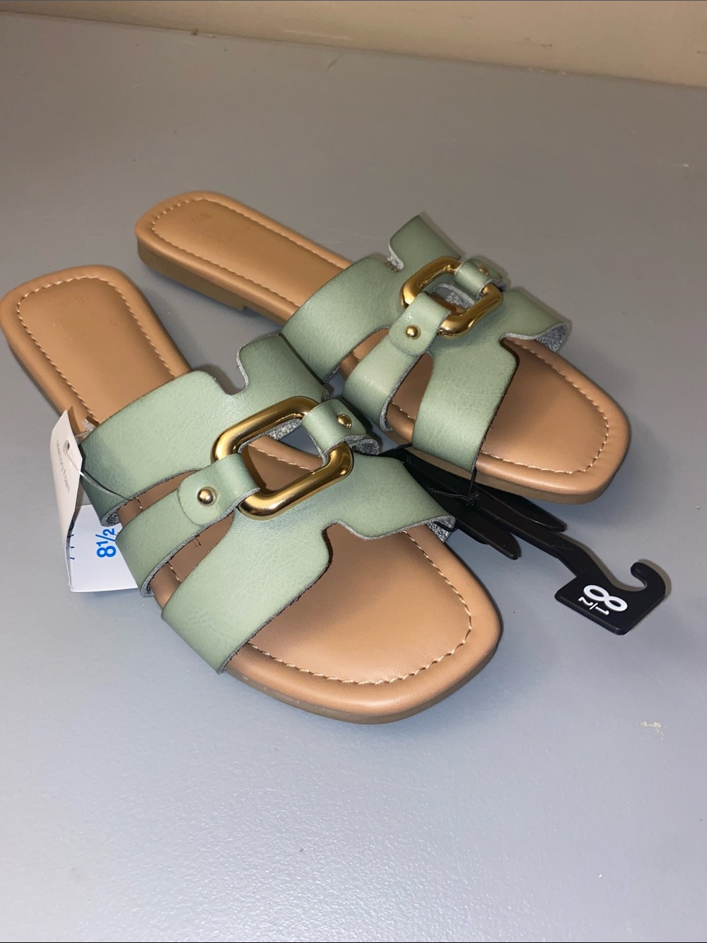 Women’s Time and Tru Sage Green Slide Sandals with Gold Buckle